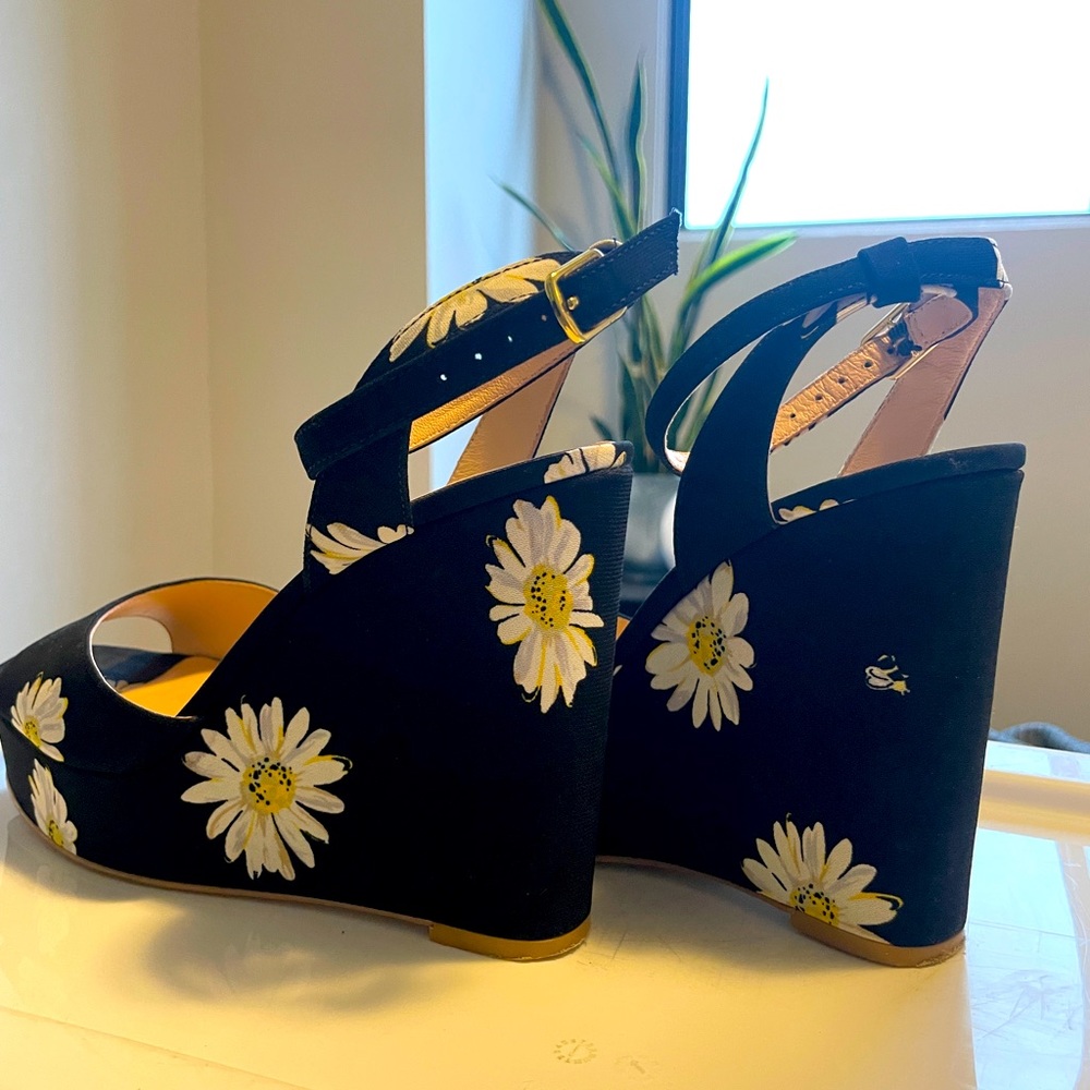 Kate Spade Daisy Wedges